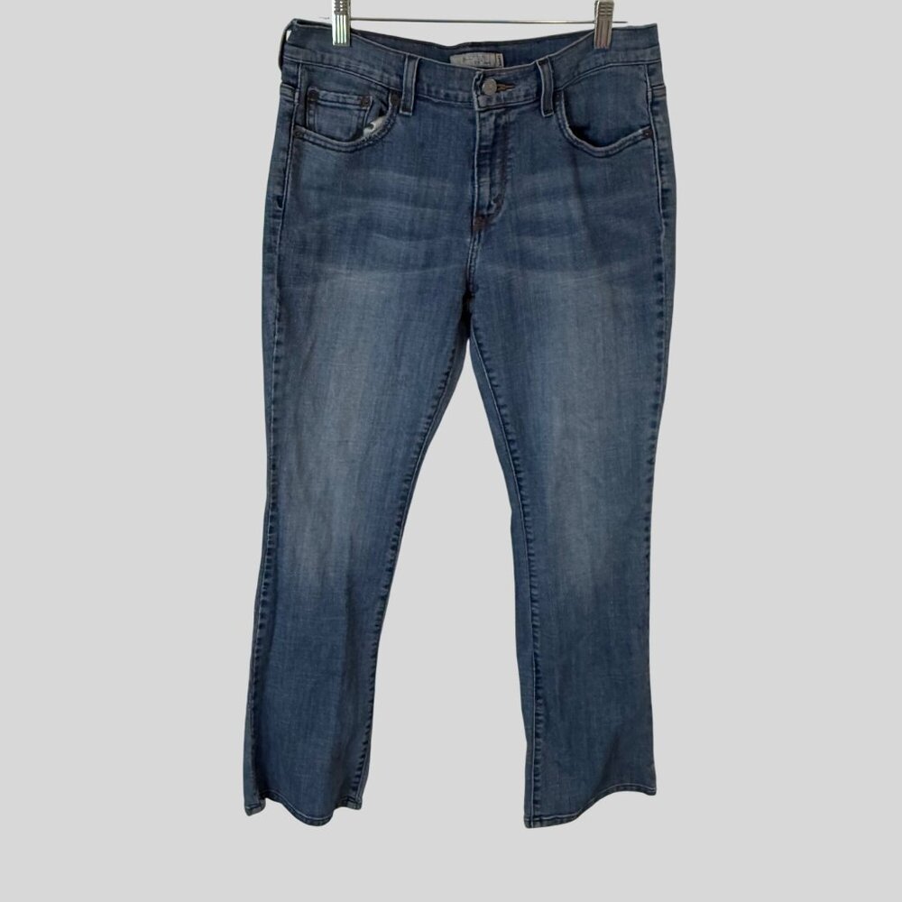 Levis Size 10 Bootcut Classic Casual Stylist Durable Series 515 Denim Jeans